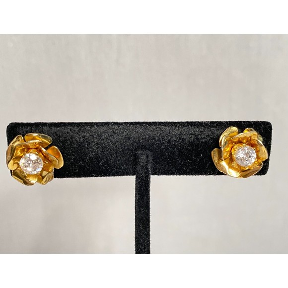 Flower Stud Earrings Gold Tone Petals Clear Rhinestone Detachable Centers - Picture 3 of 6